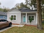 Foto principal - 146 Ford St