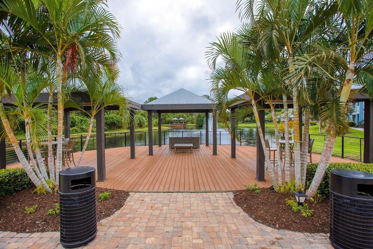 Foto principal - Audubon Village