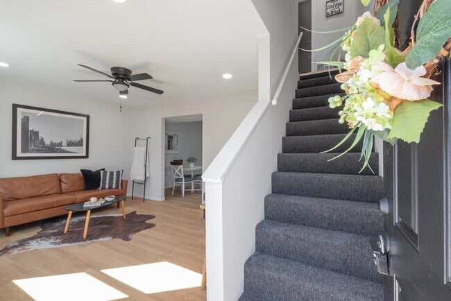 Foto del edificio - 2241 Mountain View Rd