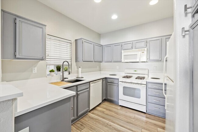 Foto del edificio - 26444 Arboretum Way