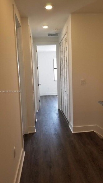 Foto del edificio - 10538 SW 118th Ave