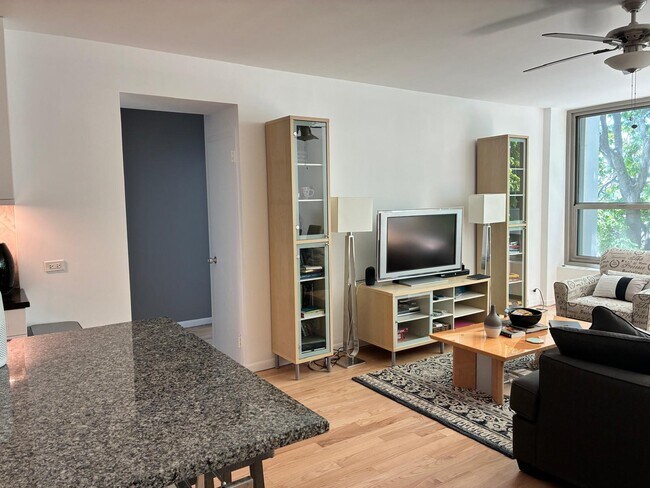 Living Room - 3600 N Lake Shore Dr