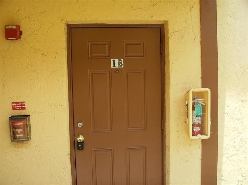 Primary Photo - 2814 NW 55th Ave