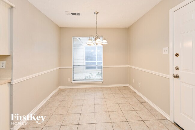 Building Photo - 23522 Earlmist Dr