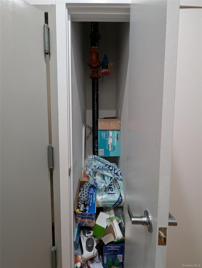 Foto del edificio - 36-19 30th St