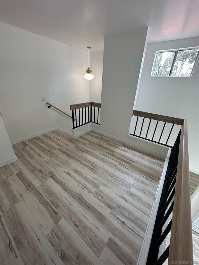 Building Photo - 4060 Rosenda Ct