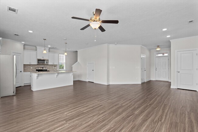 Foto del edificio - 948 Newburn Dr