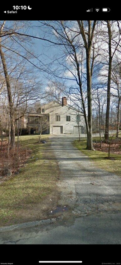 Building Photo - 18 Thorp Dr