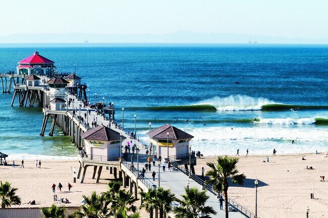 Building Photo - 2520 Delaware St