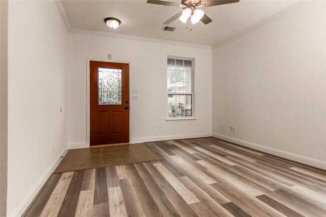 Building Photo - 29133 Legends Wick Dr