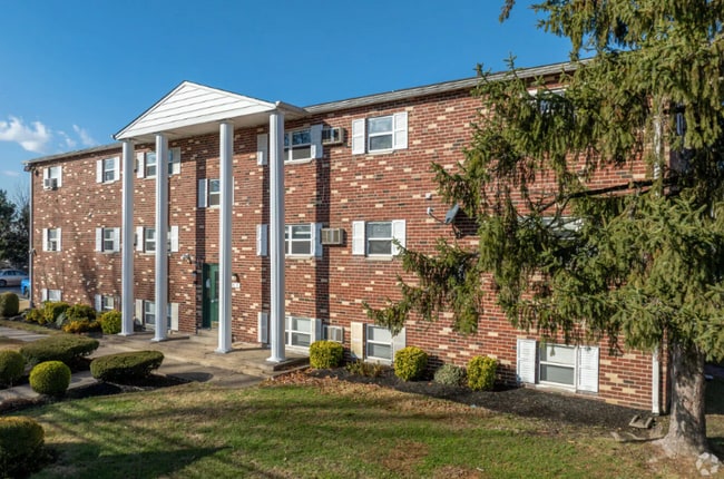 Building Photo - 3110 Knights Rd