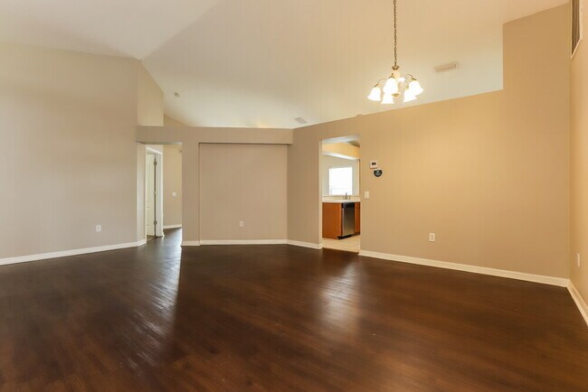 Building Photo - 7912 Merchantville Cir