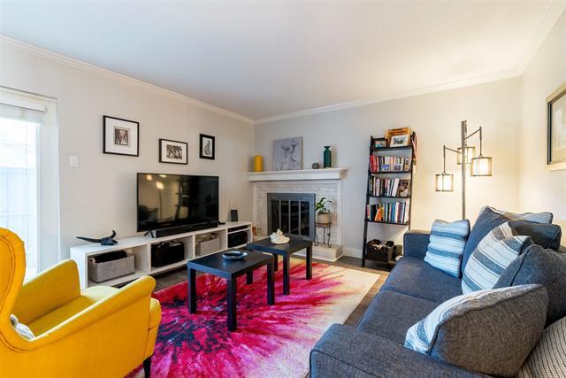 Primary Photo - 7707 Meadow Park Dr