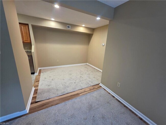 Foto del edificio - 4003 Governors Square