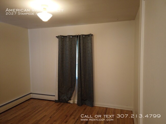 Building Photo - 2bed/2bath home
