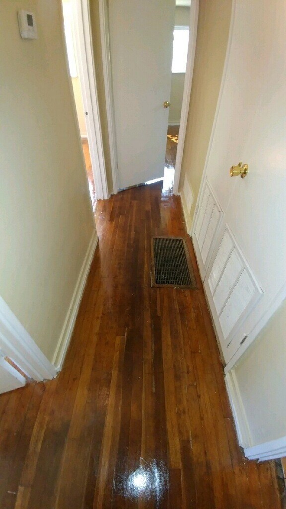 Foto del edificio - 2905 Lakewood Dr
