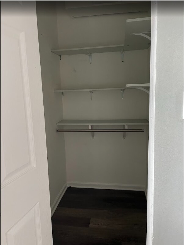 Foto del edificio - 4854 W Addison St