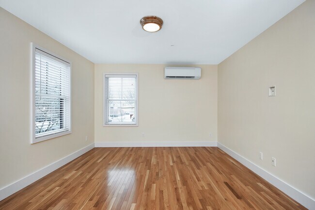 Foto del edificio - 223 Cumberland Ave