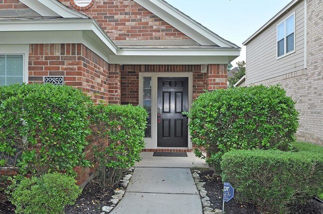 Foto del edificio - 22852 Lantern Hills Dr