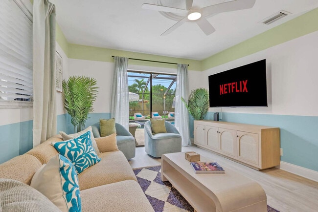 Foto del edificio - 758 103rd Ave N