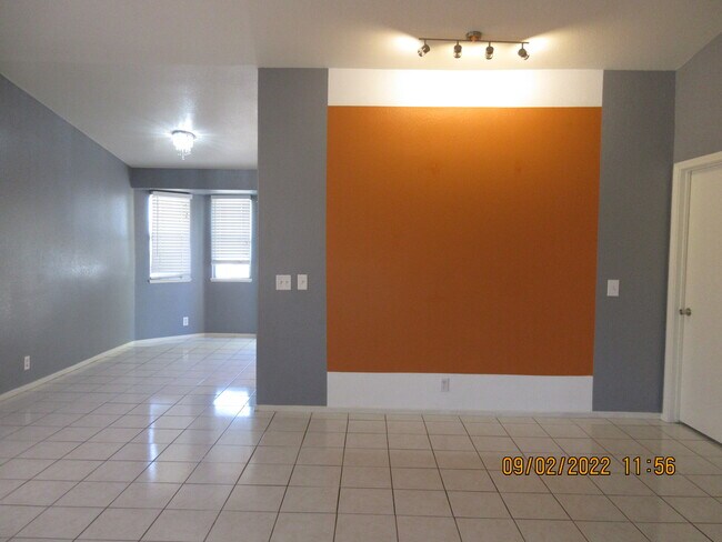 Building Photo - 8004 Celestial Ave