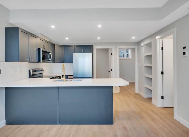 Building Photo - 15211 109 Ave NW