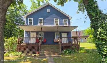 Building Photo - 34 Vandermark Ave