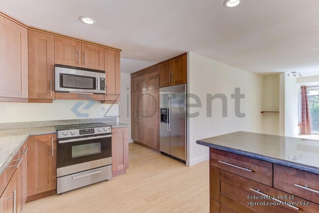 Building Photo - 4399 Nelson Dr