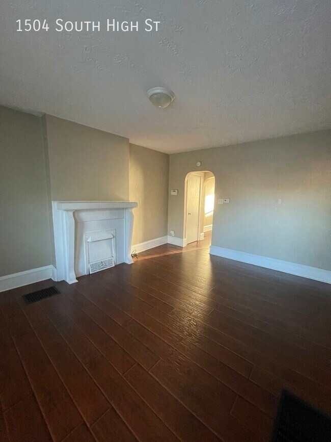Foto del edificio - Merion Village?  We've got you covered!