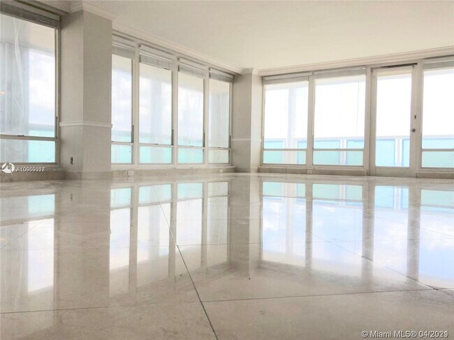Foto del edificio - 2100 S Ocean Ln