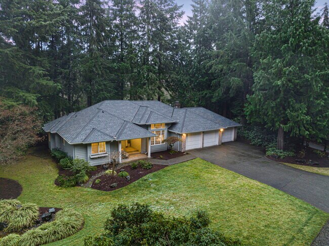 Building Photo - 13205 Foxglove Dr NW