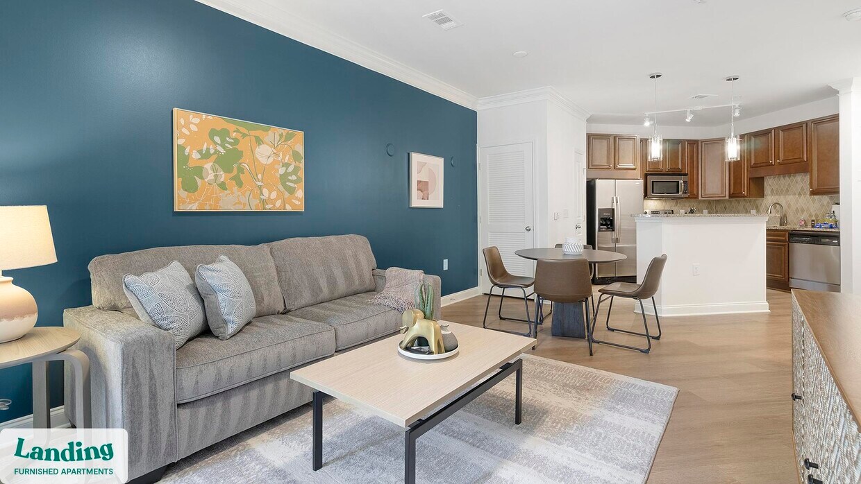 Foto principal - 3000 Renaissance Park Pl