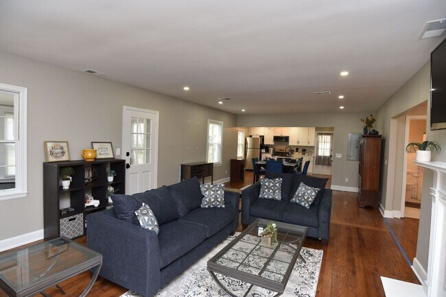 Foto del edificio - 202 E 58th St