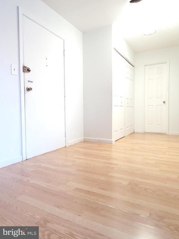 Foto principal - 6137 Leesburg Pike