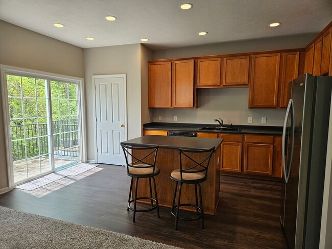 Building Photo - 3403 Decker Ridge Dr