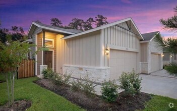 Building Photo - 218 Oakcrest
