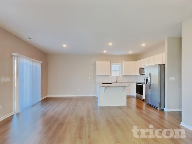 Building Photo - 97 Sawyer Ml Dr