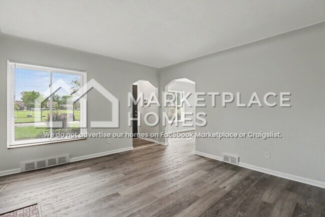 Building Photo - 18431 Teppert St