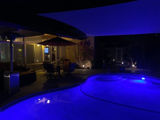 Foto del edificio - 45380 Panorama Dr