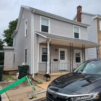 Building Photo - 211 E High St