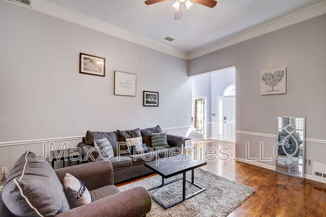 Foto del edificio - 4021 Melvin Dr SW