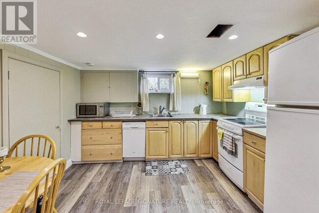 Building Photo - 1 Milne Ave