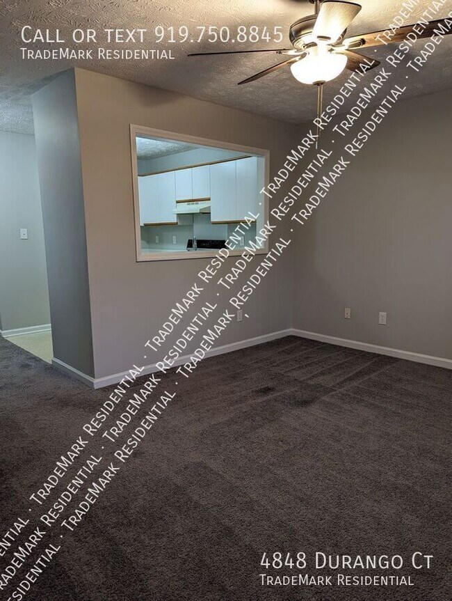 Foto del edificio - 4848 Durango Ct