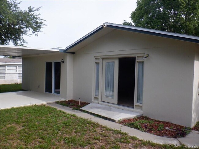 Building Photo - 7234 Cherry Laurel Dr