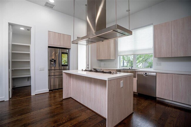 Foto del edificio - 5853 E Post Oak Ln