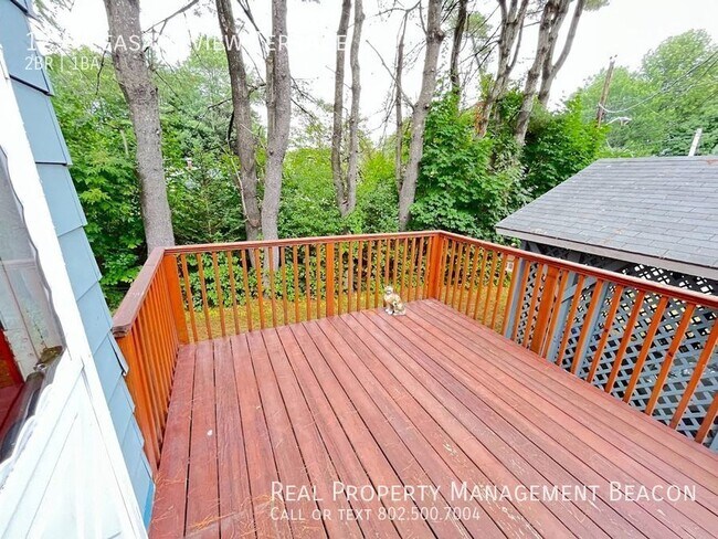 Foto del edificio - Bungalow for rent in Hartford, VT $2350 pl...