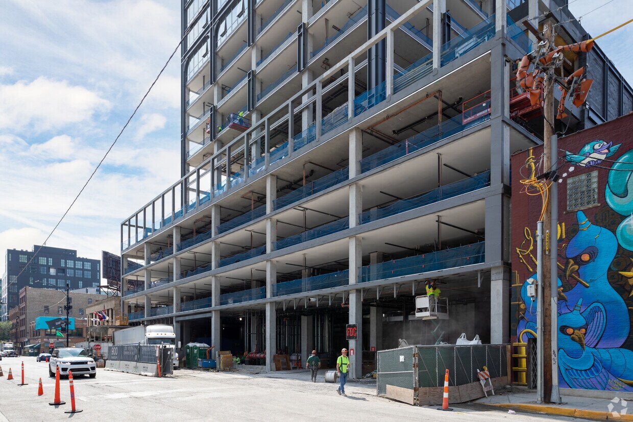 900 W Randolph St, Chicago, IL 60607 Apartments 900 W Randolph St