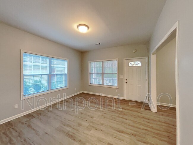 Foto del edificio - 1725 Church St NW