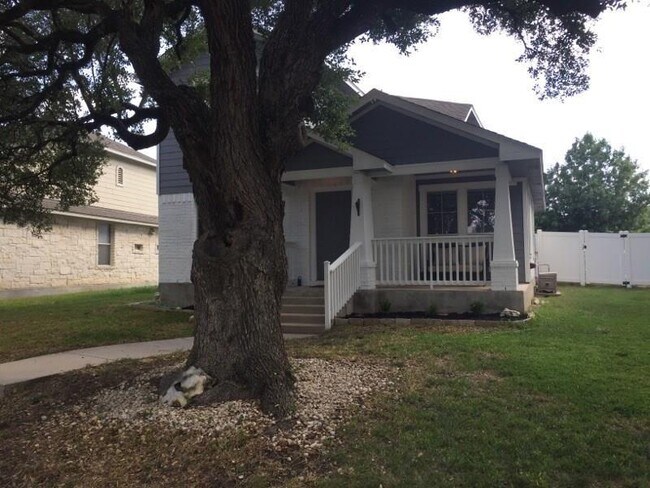Building Photo - 1509 Big Bend Dr