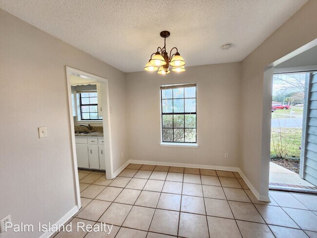 Building Photo - 3 br, 2 bath House - 10695 Bridge Creek Dr